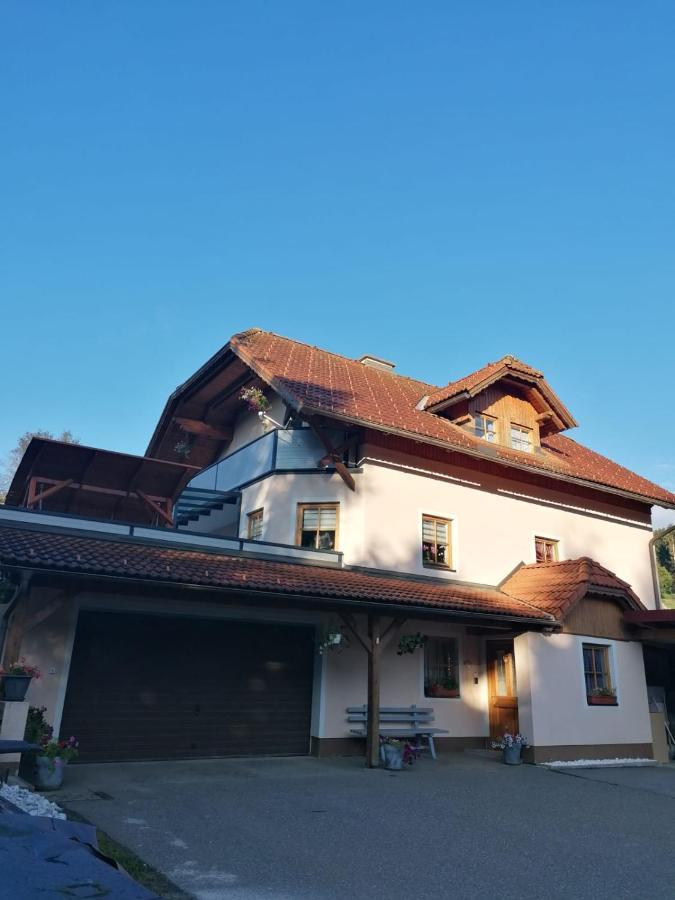Ferienwohnung Familie Pichler Neumarkt in Steiermark Esterno foto
